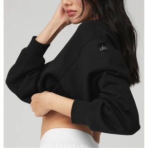 ALO Yoga Black Devotion Crewneck Pullover